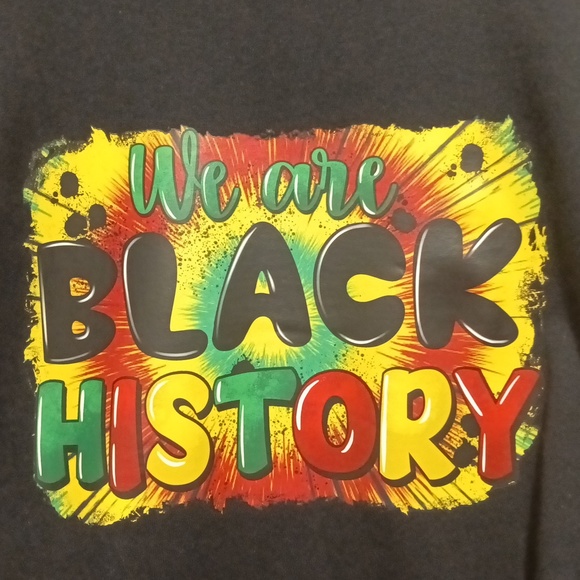 Gildan 3X black graphic T-shirt - Picture 2 of 3